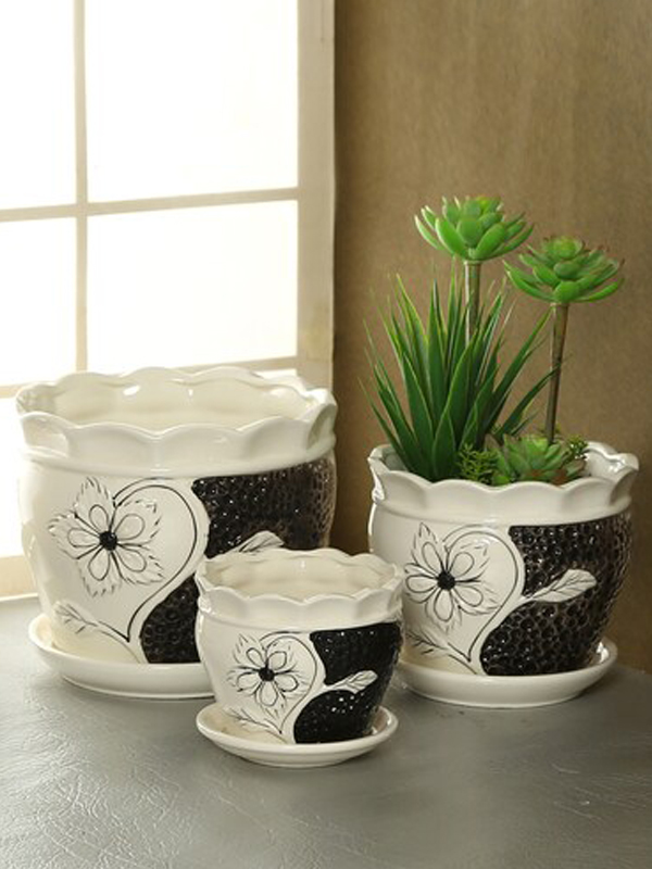 Set of Pots